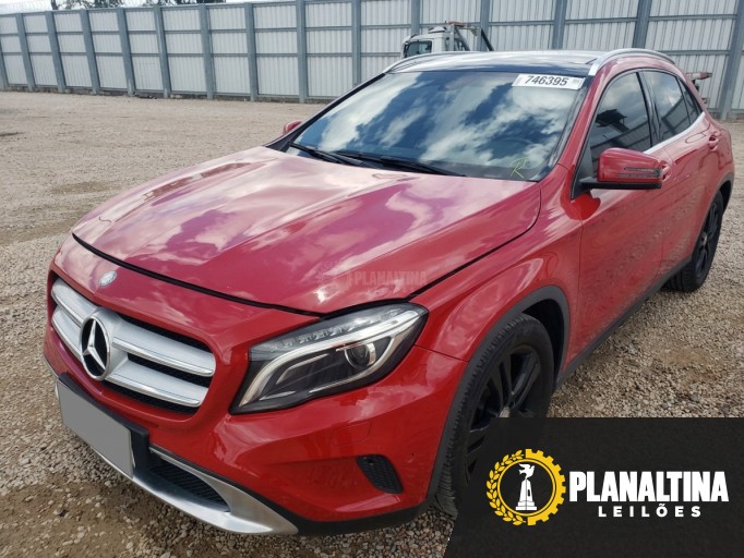 MERCEDES BENZ CLASSE GLA 250 15/15 MERCEDES BENZ CLASSE GLA 250 15/15