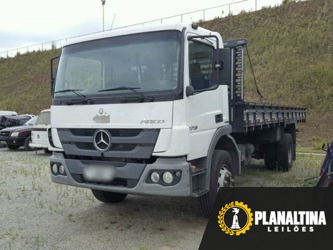 MERCEDES BENZ ATEGO 1719 12/12