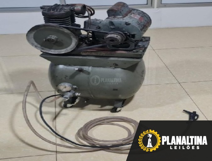 COMPRESSOR DE AR