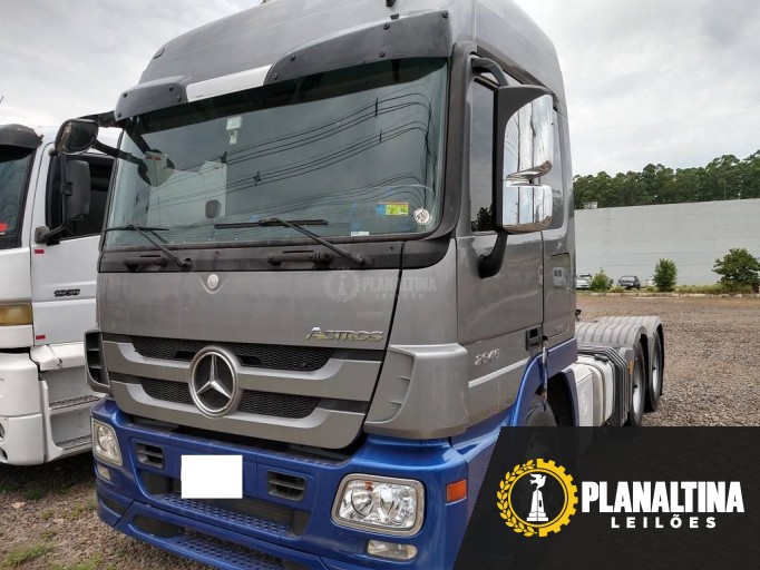 MERCEDES BENZ ACTROS 2646 10/11